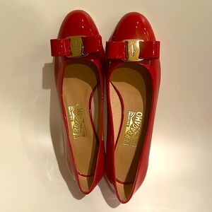 Ferragamo Vara pumps. Brand new. Comes with box.
